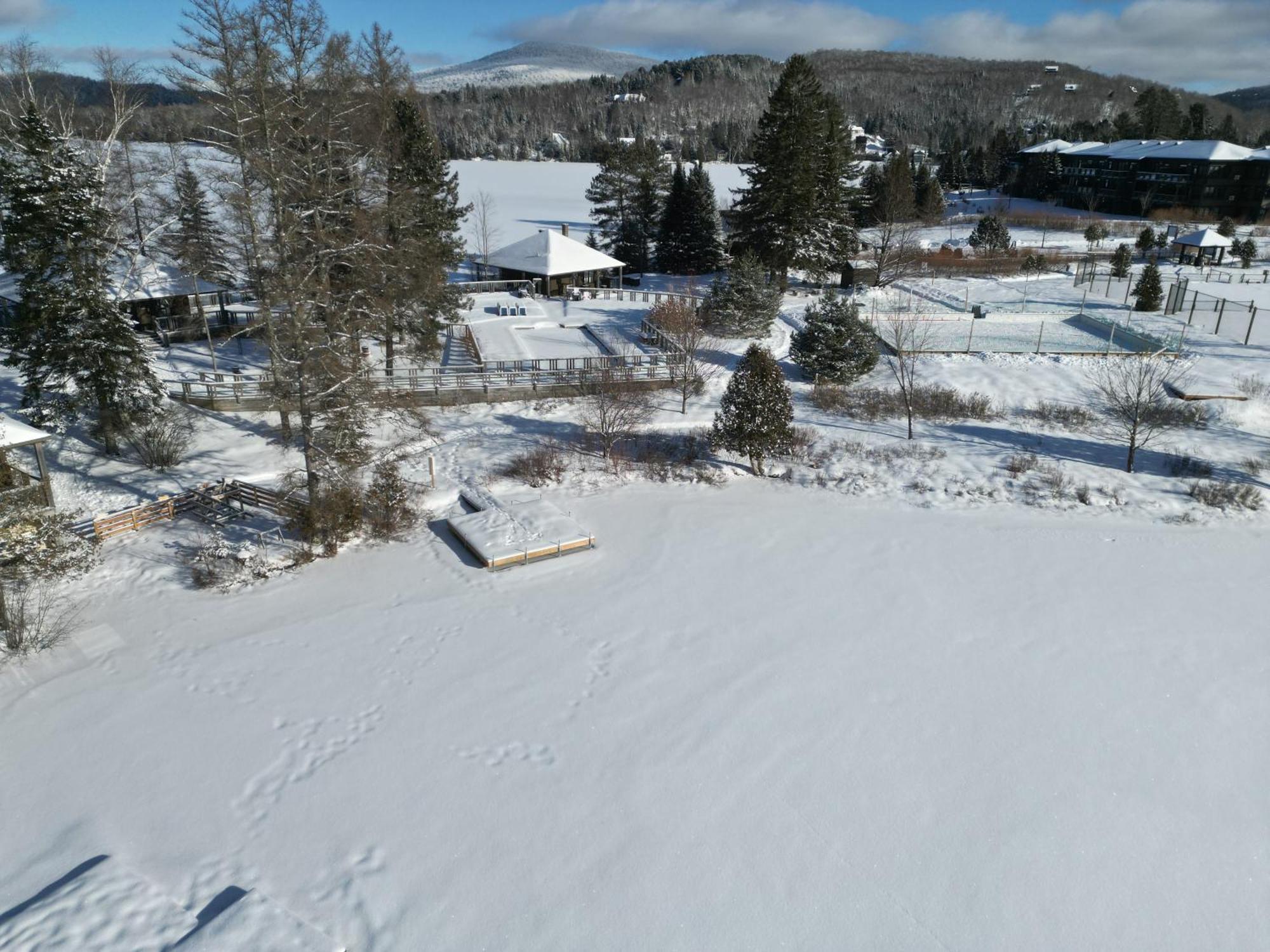 Appartement Escapade Bonheur à Lac-Supérieur Extérieur photo